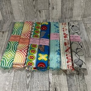 The quilt asylum lot of seven fat quarters fabrics